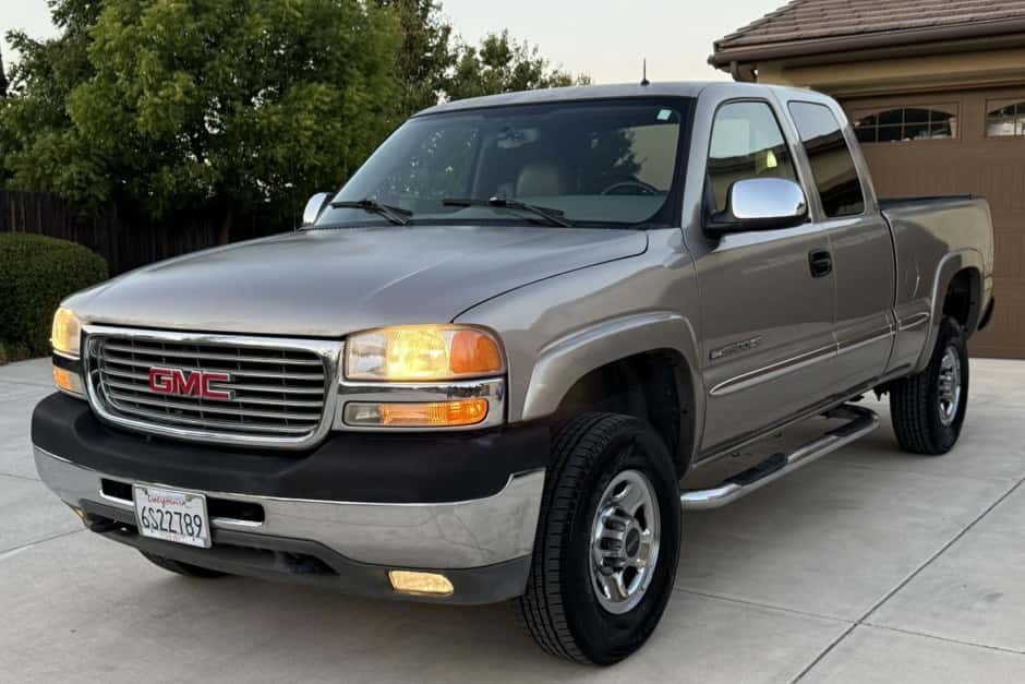 2001 GMC Sierra HD (GMT800 2000-2007) sold for $17,150
