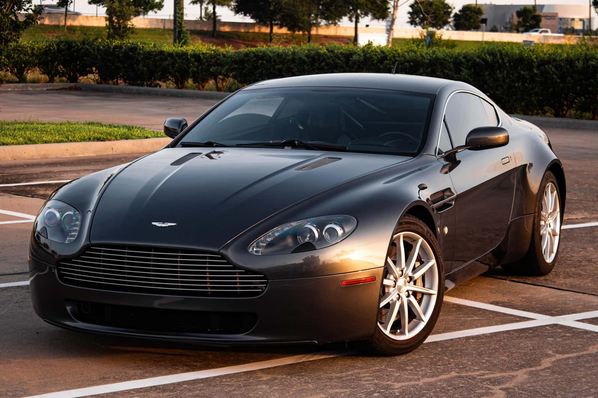 2007 Aston Martin Vantage sold for $31,000
