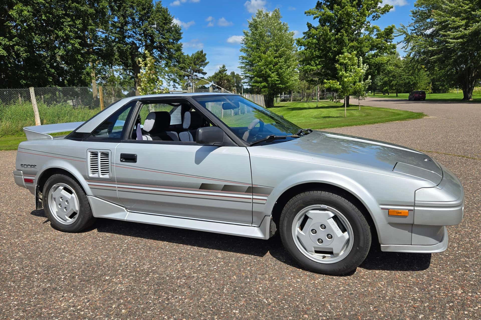 1986 Toyota MR2 sold for $14,750