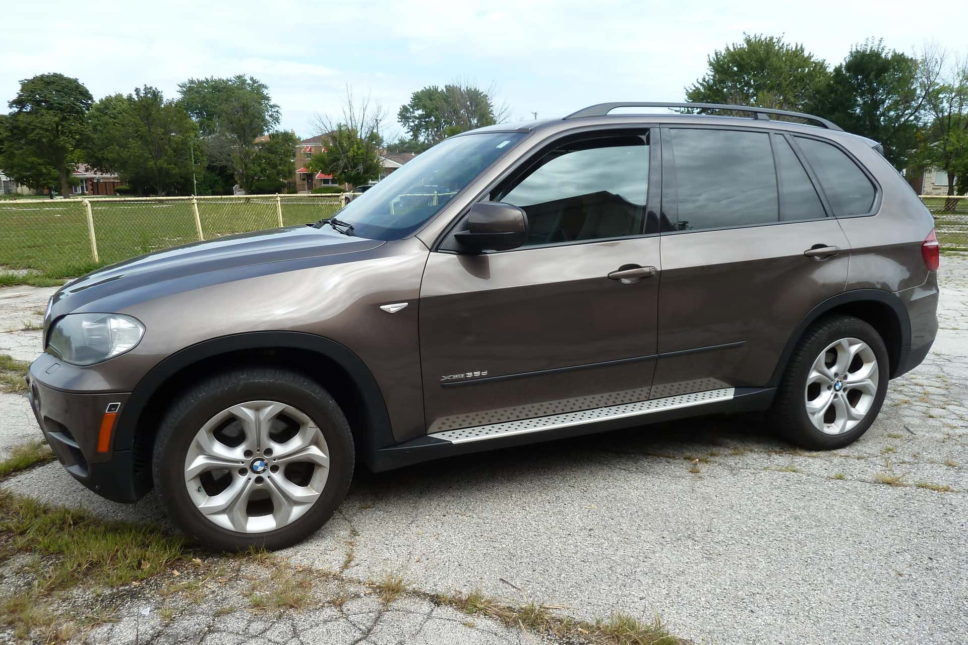 2011 BMW X5 sold for $8,008