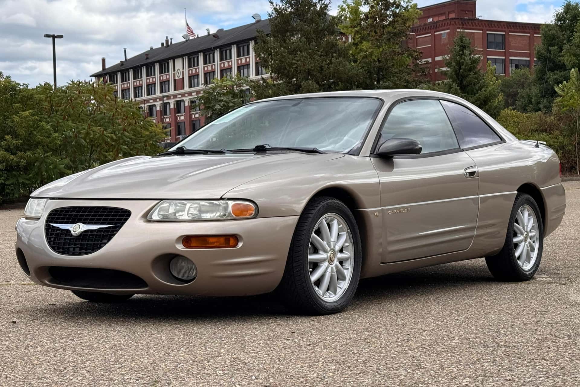 1998 Chrysler Sebring sold for $2,400