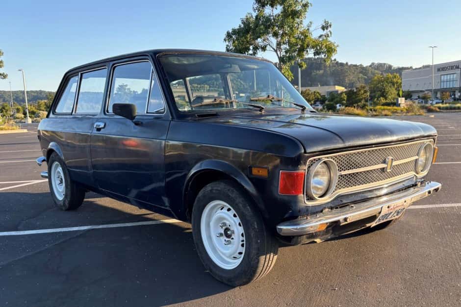 1974 Fiat 128 sold for $4,900