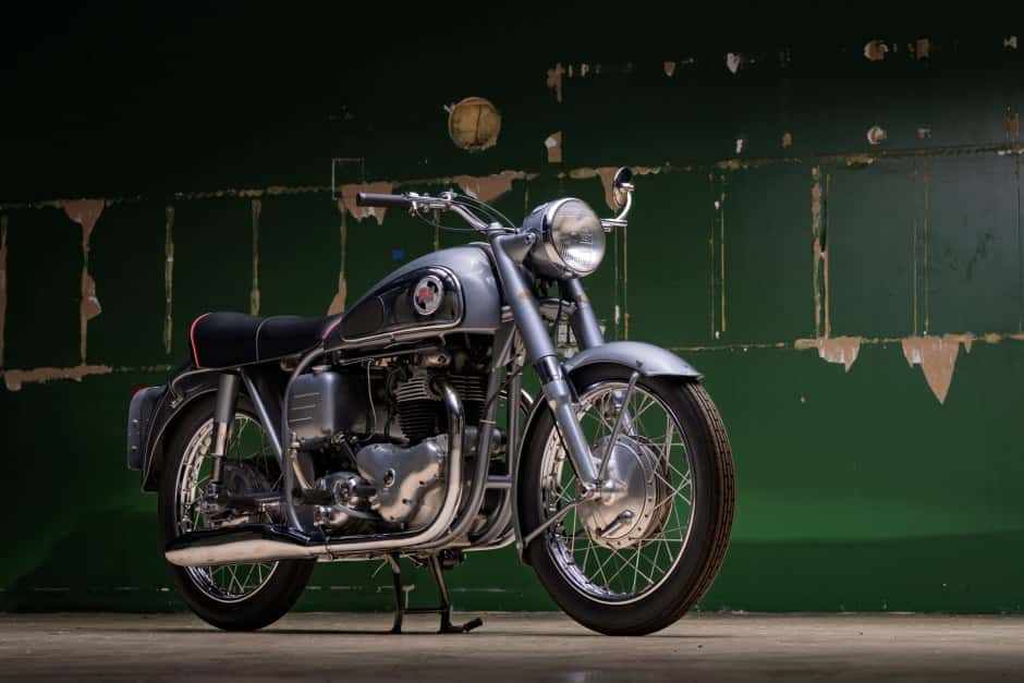 1957 Norton Dominator sold for $11,250