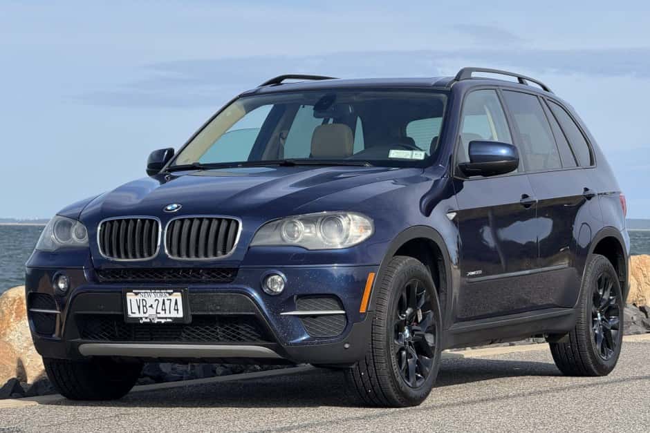 2011 BMW X5 sold for $6,505