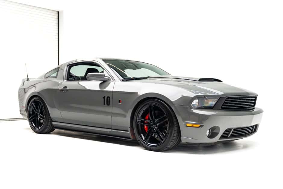 2011 Ford Mustang S197 2005-2014 sold for $23,250