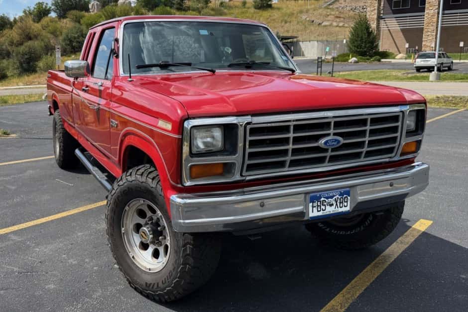 1985 Ford F-Series 1980-1986 sold for $15,500