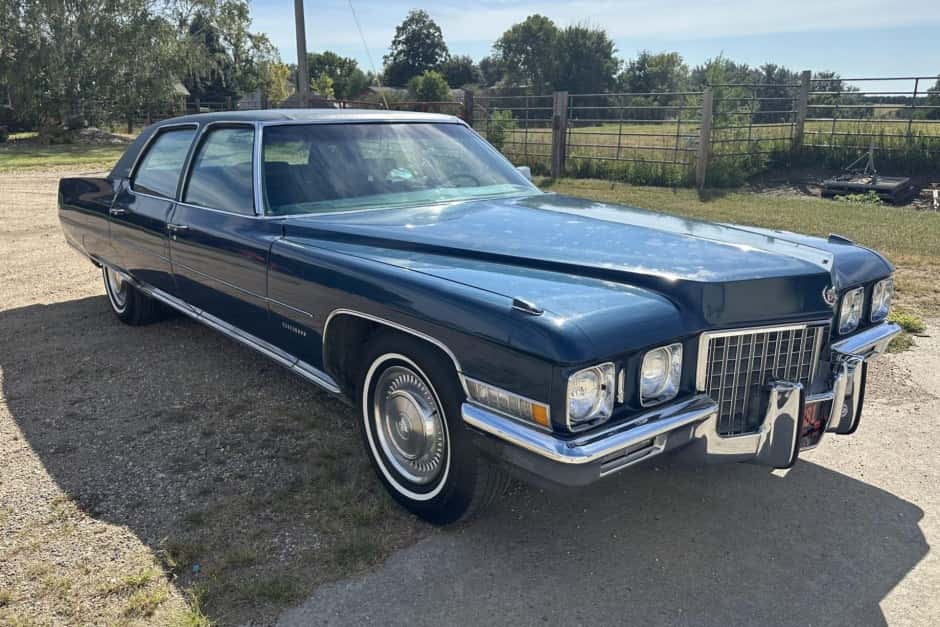 1971 Cadillac Sixty Special sold for $8,200