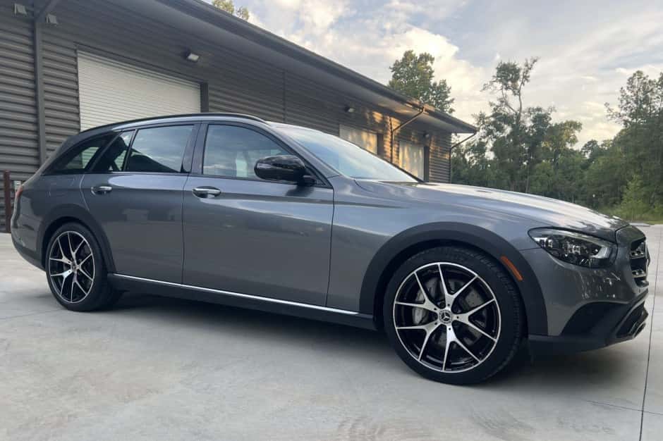 2021 Mercedes-Benz W213 E-Class sold for $44,250