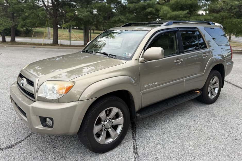 2007 Toyota 4Runner (N210) sold for $10,500