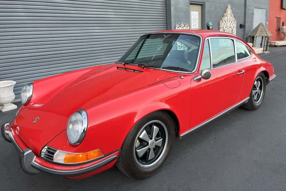 1970 Porsche LWB 911E (1969-1973) sold for $51,500