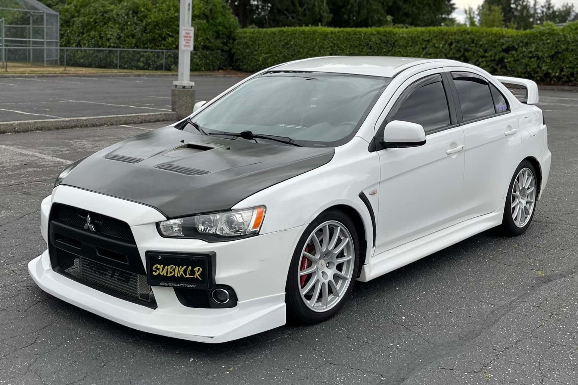 2013 Mitsubishi Lancer Evolution sold for $11,250