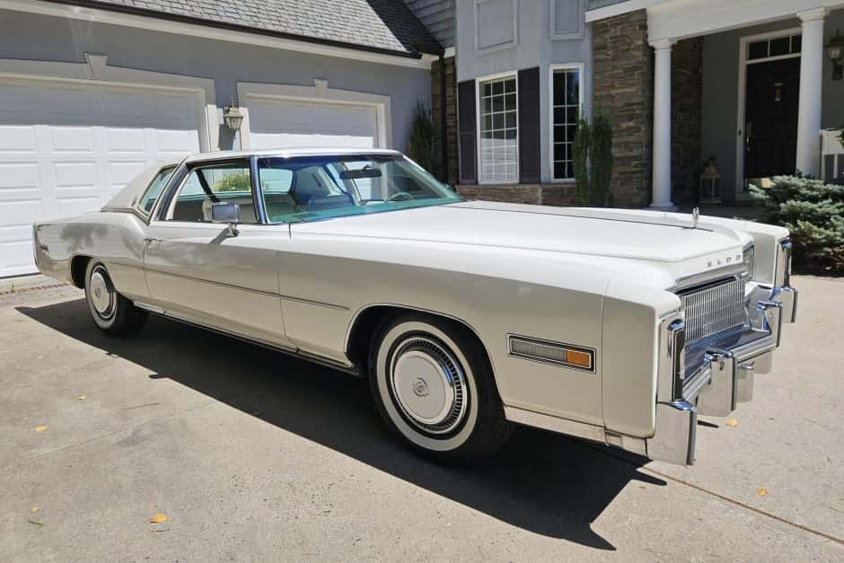 1977 Cadillac Eldorado (1971-1978) sold for $18,001
