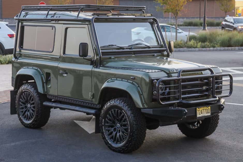 1997 Land Rover 90 / Defender 90 (Euro Spec) sold for $55,000