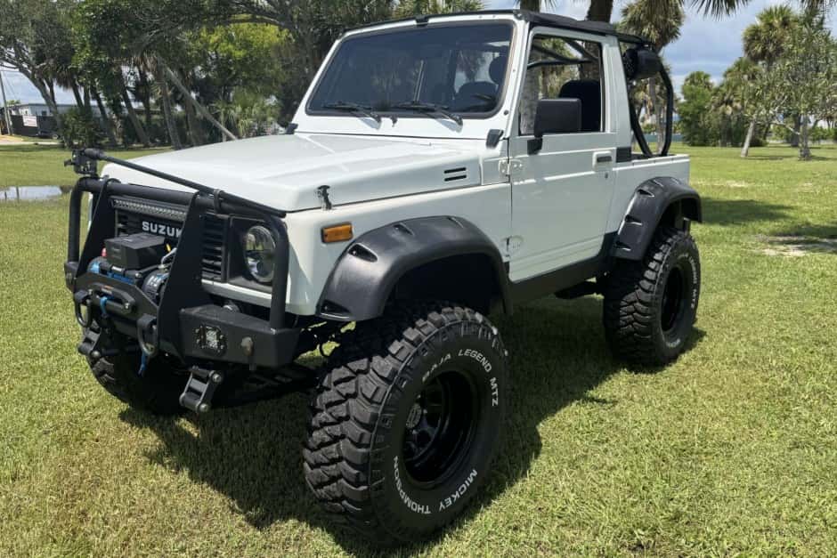 1988 Suzuki Samurai sold for $21,000