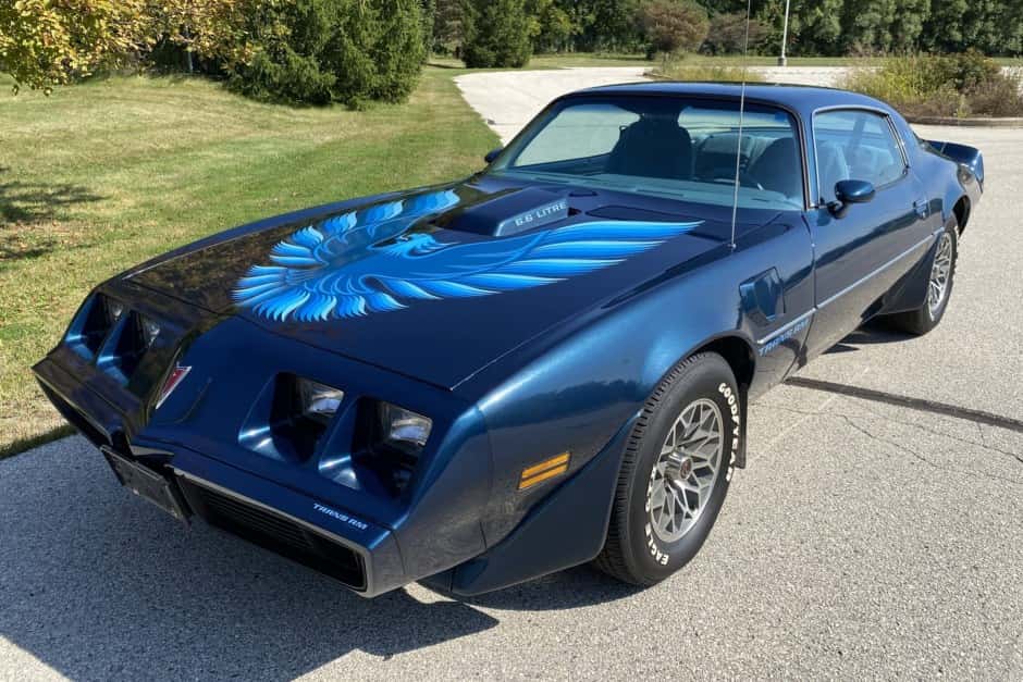 1979 Pontiac Firebird (1970-1981) sold for $24,100