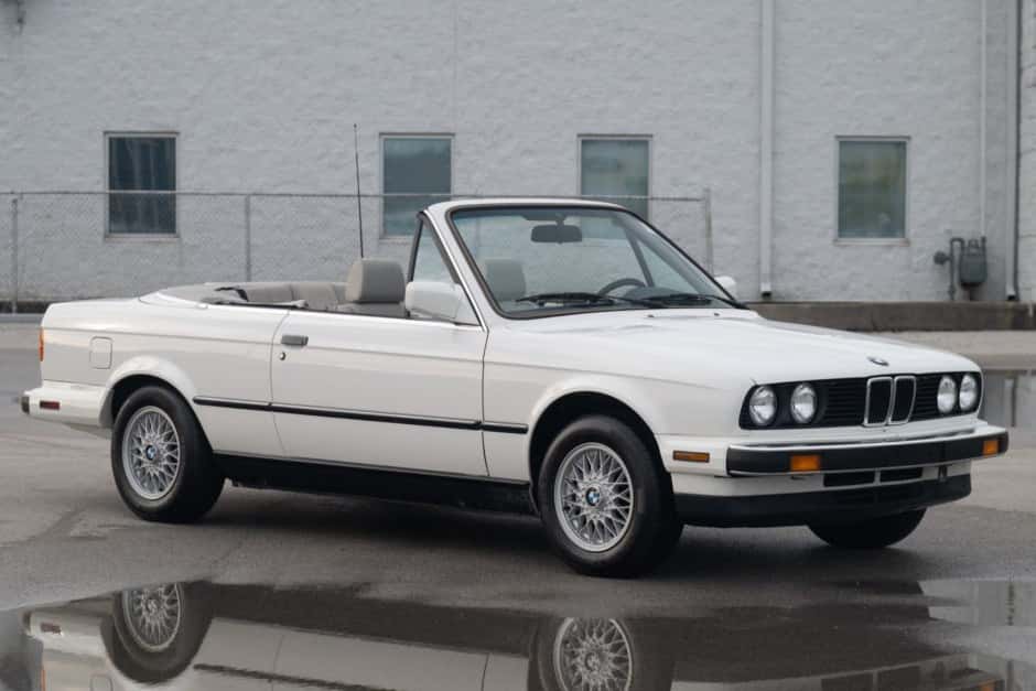 1987 BMW E30 3-Series Convertible sold for $16,000