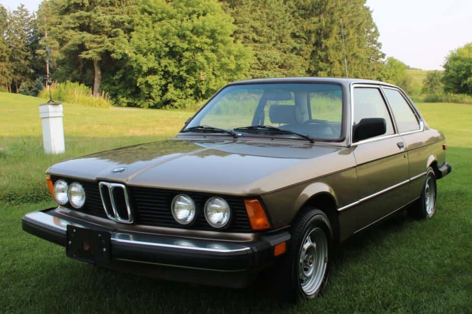 1983 BMW E21 3-Series sold for $3,700