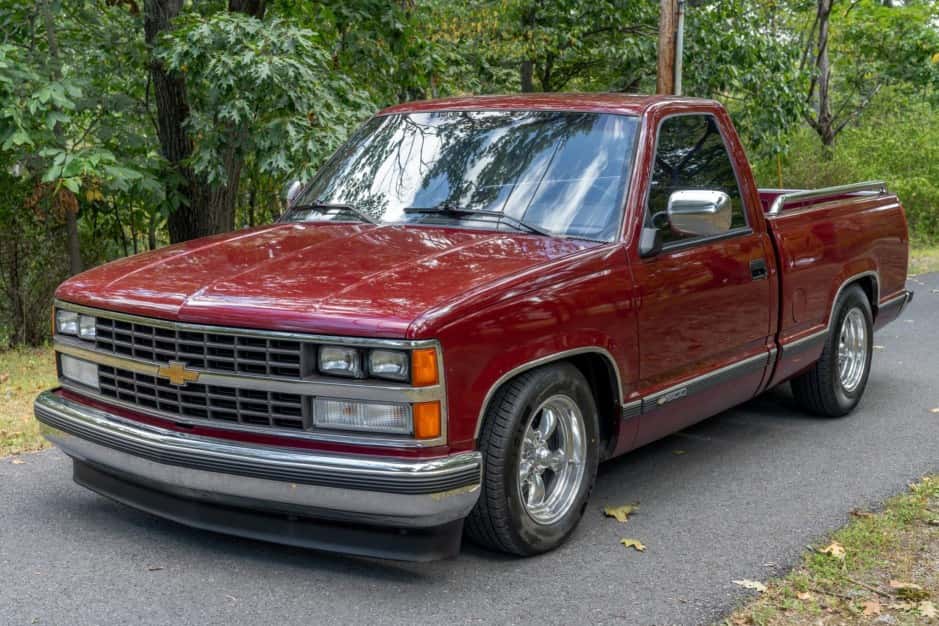 1989 Chevrolet C/K GMT400 (1988-2002) sold for $10,000