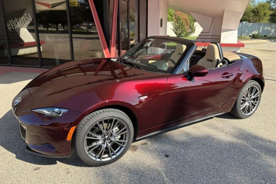 2025 Mazda ND MX-5 Miata sold for $36,000