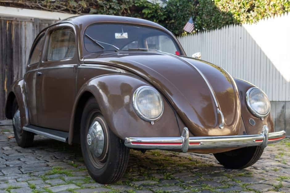 1950 Volkswagen Beetle (Split Window) sold for $42,000