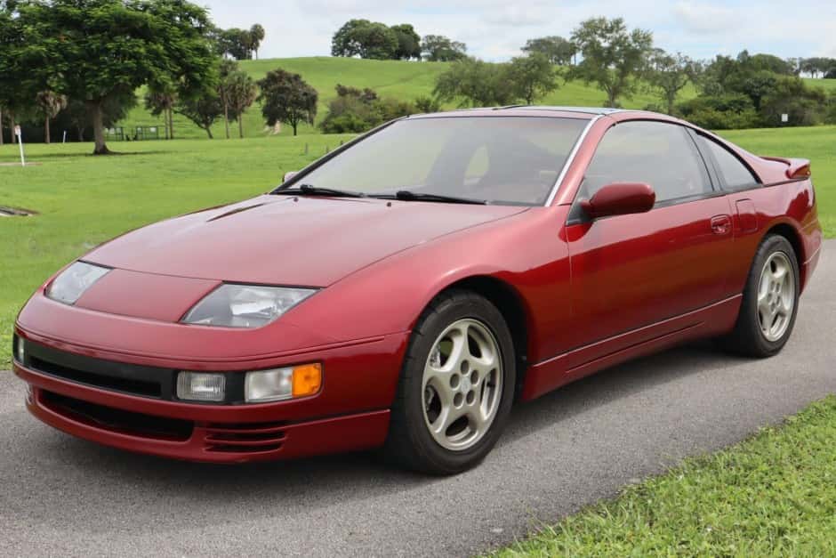 1990 Nissan Z32 300ZX sold for $27,500