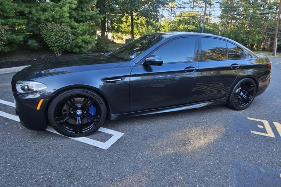 2016 BMW F10 M5 sold for $35,500