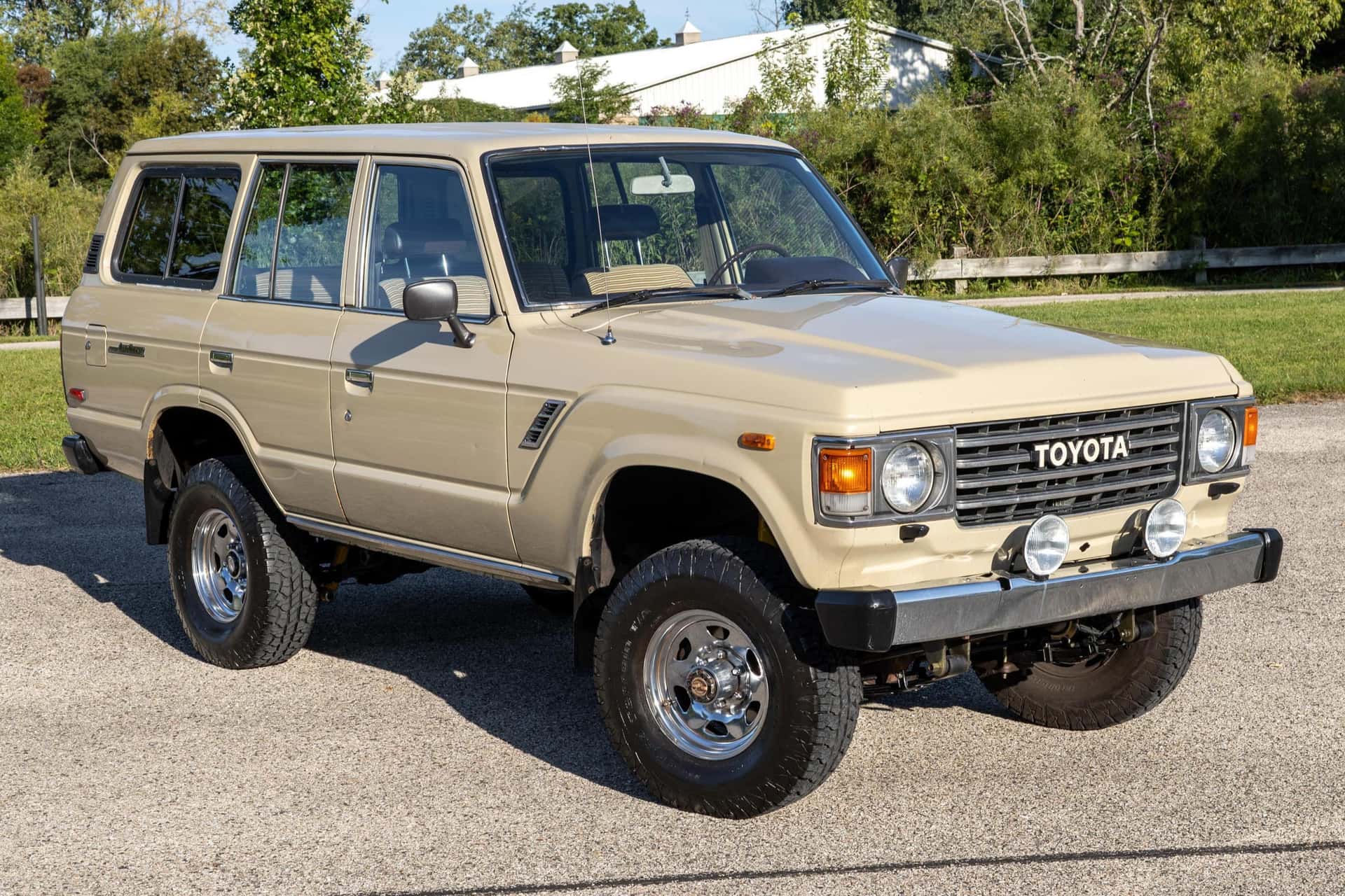 1984 Toyota Land Cruiser sold for $18,000