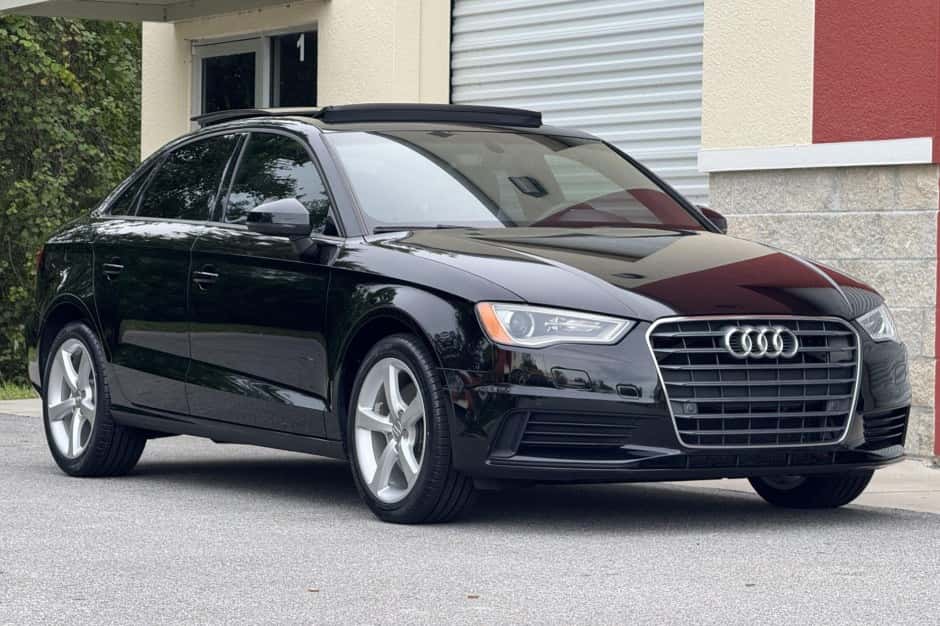 2016 Audi  sold for $11,000