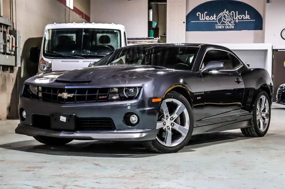 2011 Chevrolet Camaro 5th Generation 2010-2015 sold for $15,500