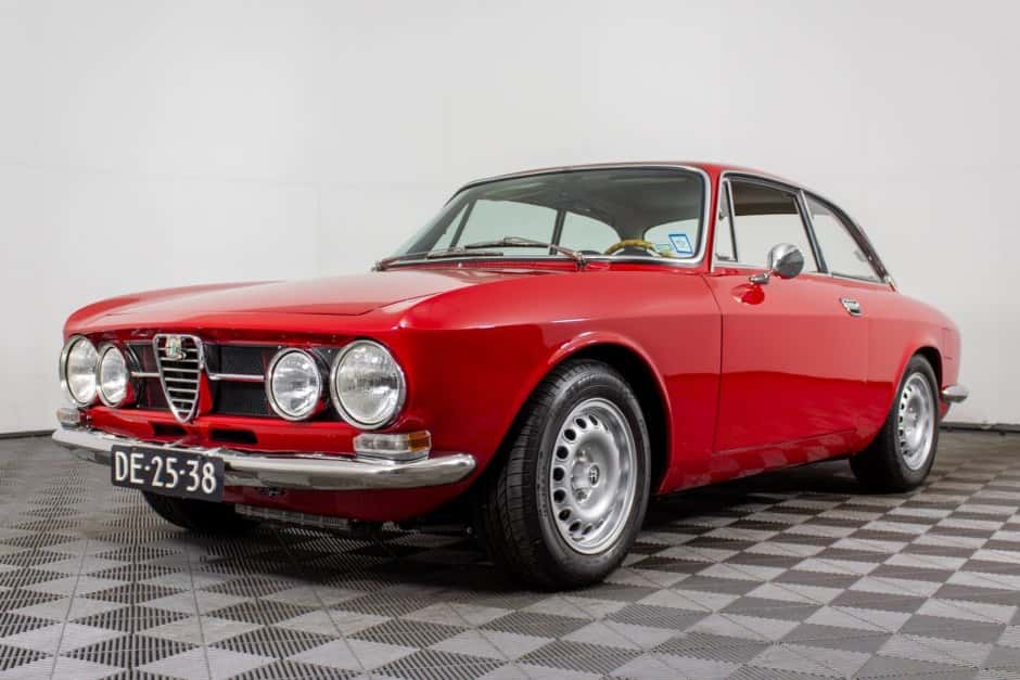 1968 Alfa Romeo 105/115 Series Coupe sold for $62,600