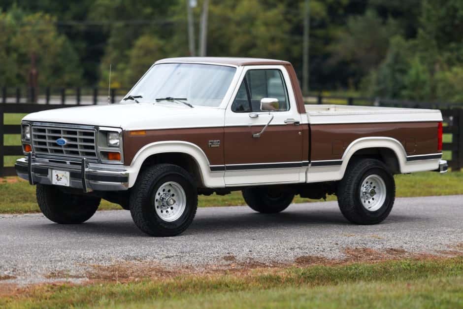 1984 Ford F-Series 1980-1986 sold for $10,250