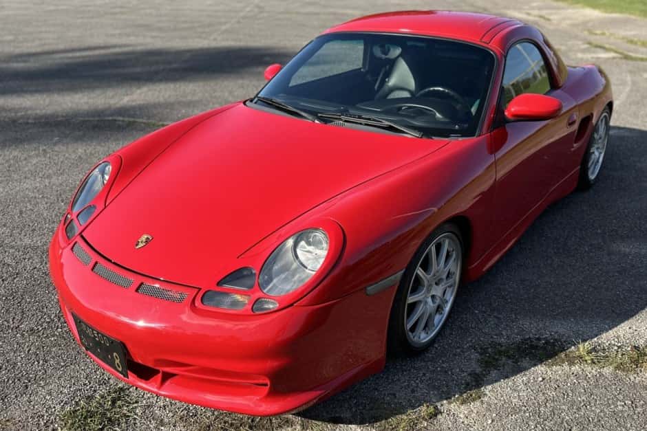 1997 Porsche 986 Boxster sold for $10,090