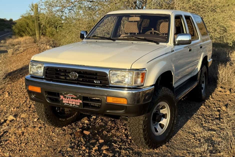1994 Toyota 4Runner (N120) sold for $16,800