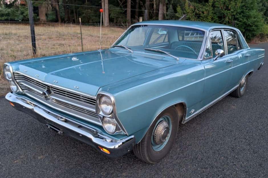 1966 Ford Fairlane sold for $10,750