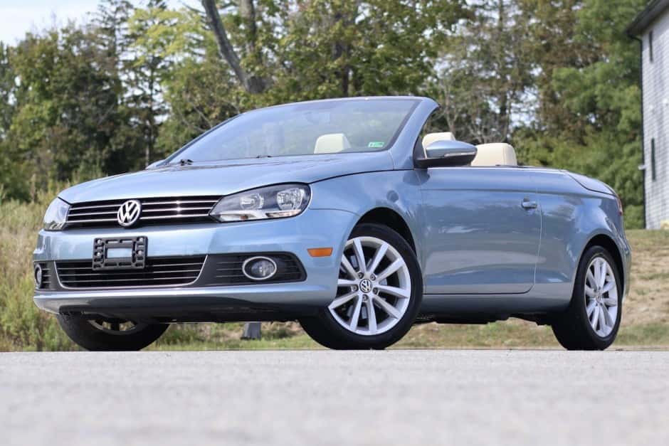2012 Volkswagen Eos sold for $15,007