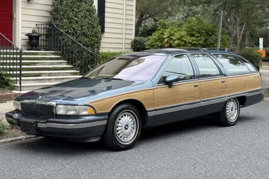 1993 Buick Roadmaster sold for $14,750
