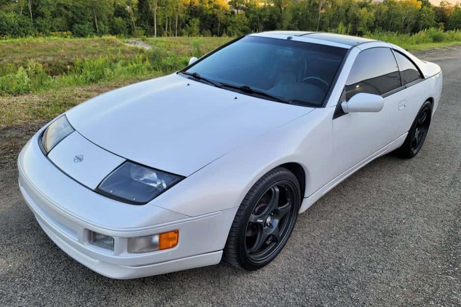 1996 Nissan Z32 300ZX sold for $25,000