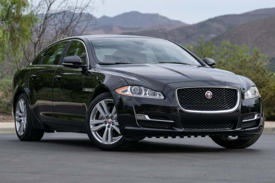 2015 Jaguar X351 XJ (2010-2019) sold for $13,250