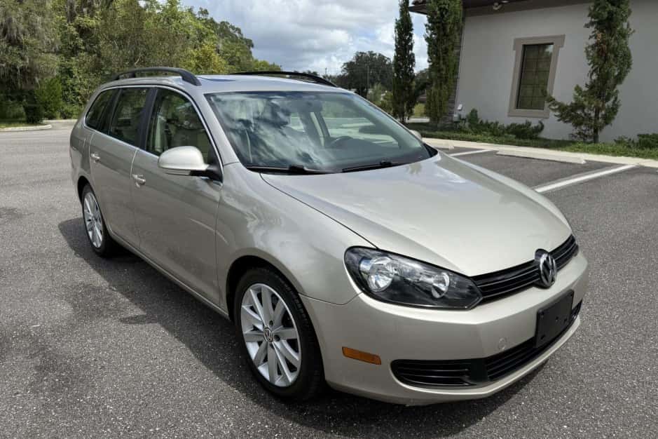 2013 Volkswagen Jetta sold for $11,250