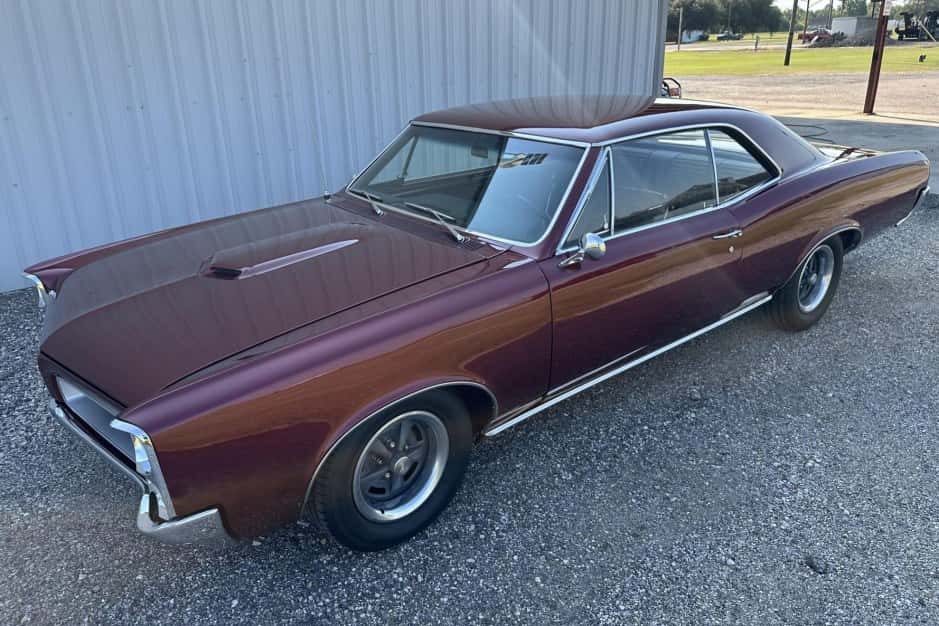 1966 Pontiac GTO (1964-1967) sold for $41,750