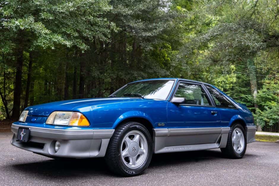 1991 Ford Fox-Body Mustang sold for $34,250