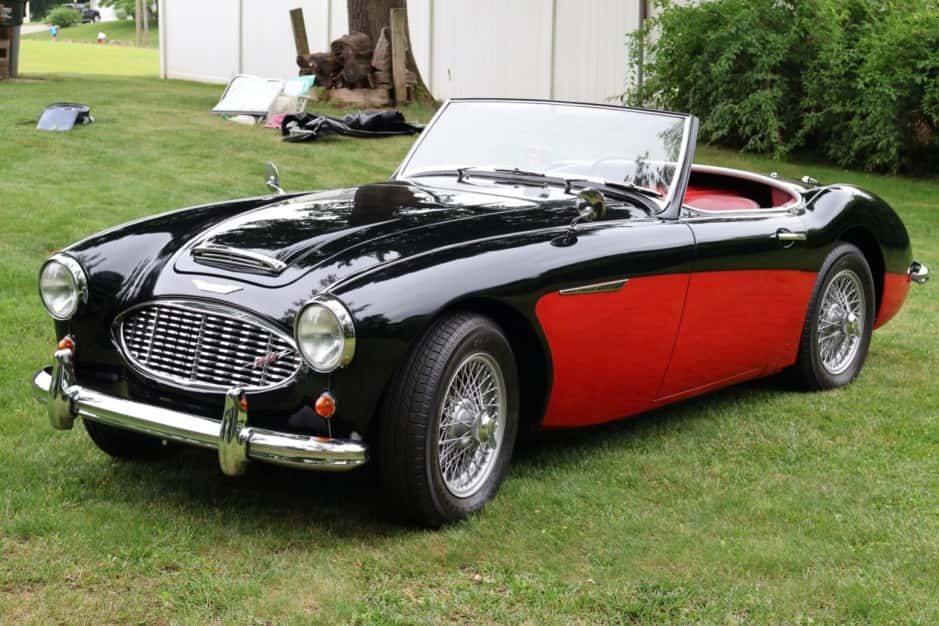 1960 Austin-Healey 3000 sold for $38,000
