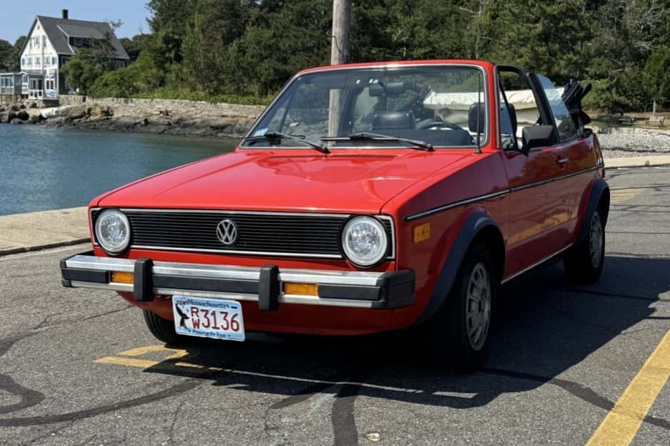 1984 Volkswagen Golf/Rabbit Cabriolet Mk1 sold for $2,500