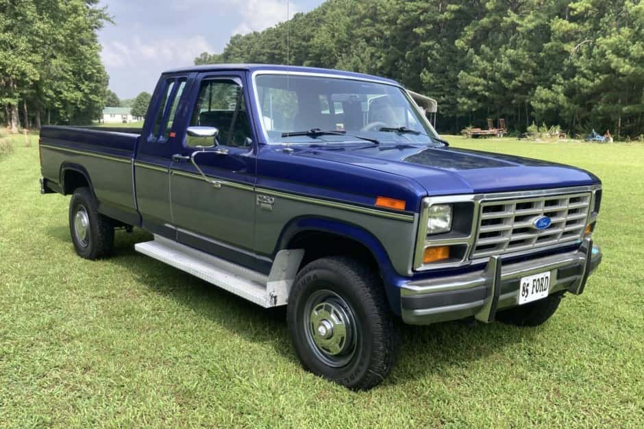 1985 Ford F-Series 1980-1986 sold for $10,550