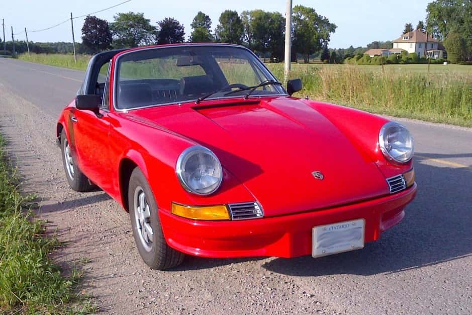 1970 Porsche LWB 911T (1969-1973) sold for $29,000