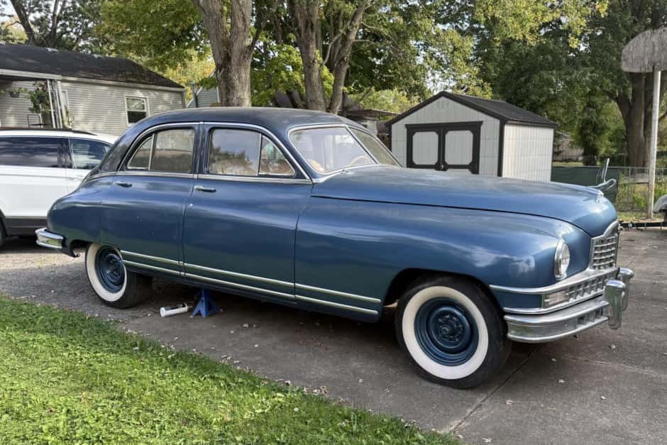 1948 Packard Eight sold for $1,000