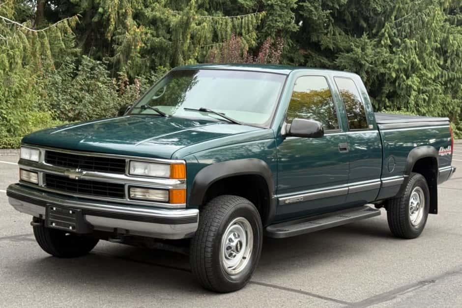 1997 Chevrolet C/K GMT400 (1988-2002) sold for $16,750