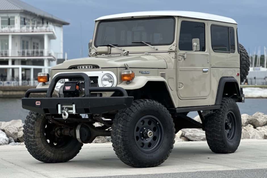 1978 Toyota Land Cruiser FJ40 sold for $63,000