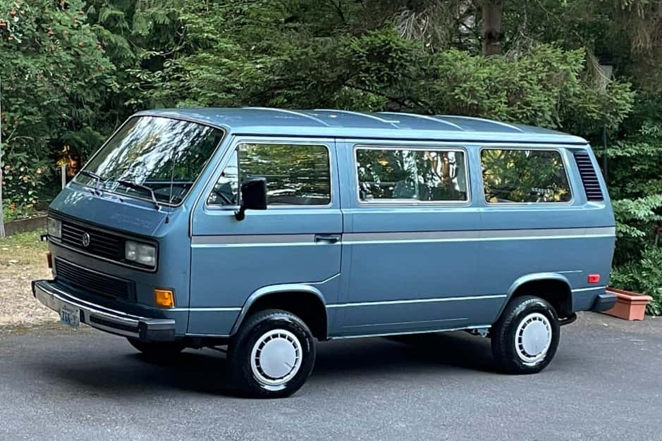 1987 Volkswagen Vanagon sold for $11,000