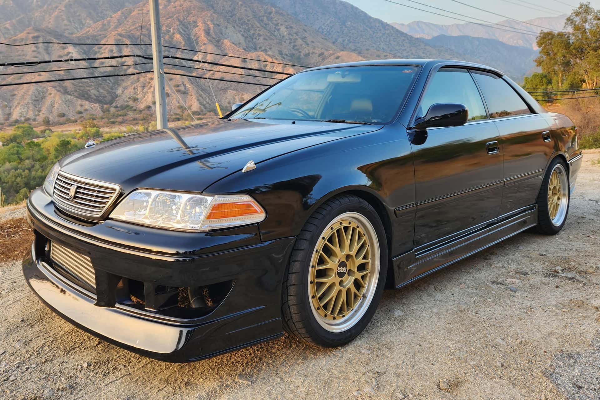 1996 Toyota Mark II sold for $23,250